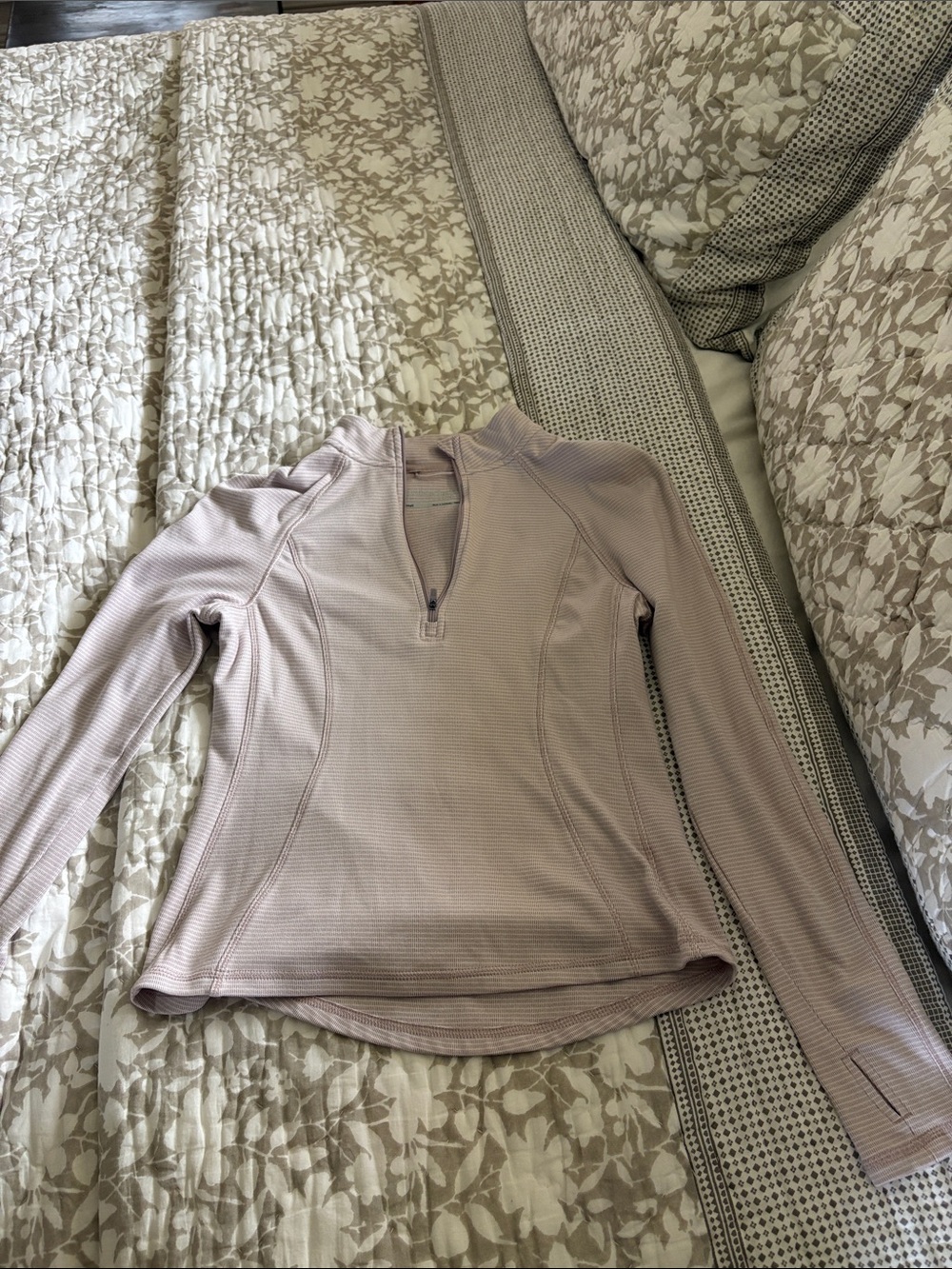 Avalanche Long-Sleeve athletic Half-Zip Top in lilac/white stripe